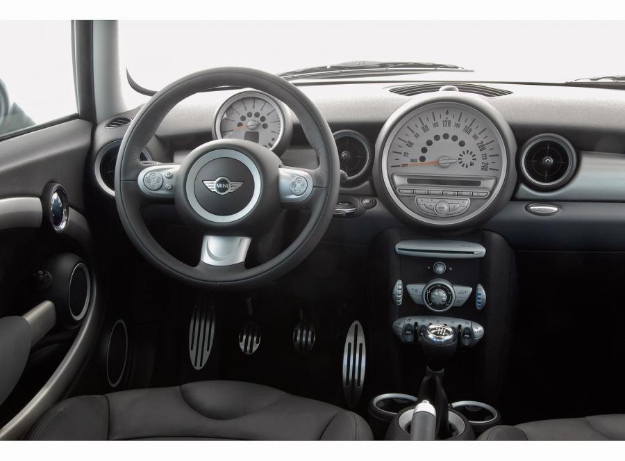  Mini Cooper S 2007 года  (фото 46 из 53)